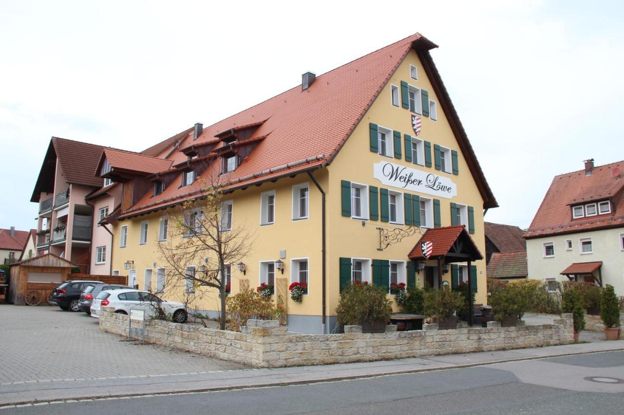 Hotel Gasthof Weisser Loewe 부르그탄 외부 사진